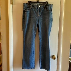 Old Navy original mid-rise jans